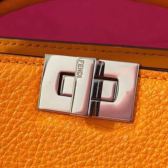 Fendi Cuoio Romano Vitello Cover Bi-Color Peekaboo I See U X Cross Satchel - Picture 4 of 16